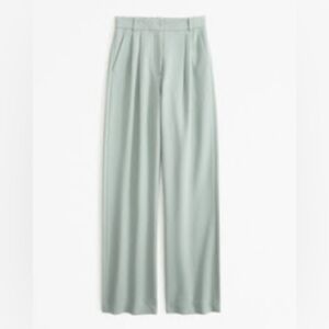 A&F Sloane Tailored Pant (Green)